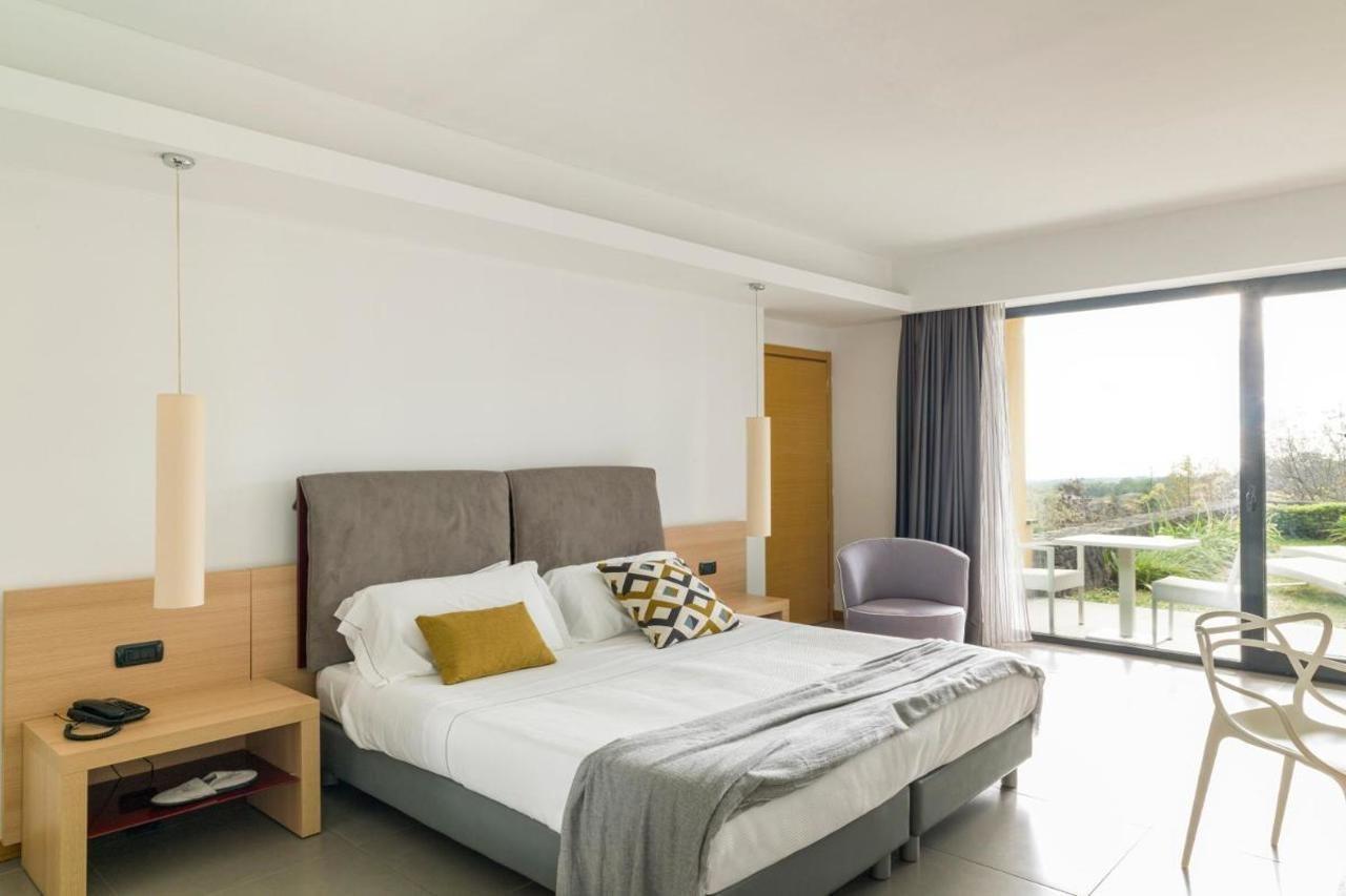 Esperia Palace Hotel & Resort Spa Zafferana Etnea Esterno foto